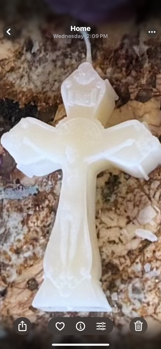 Small Beeswax Corpus Cross